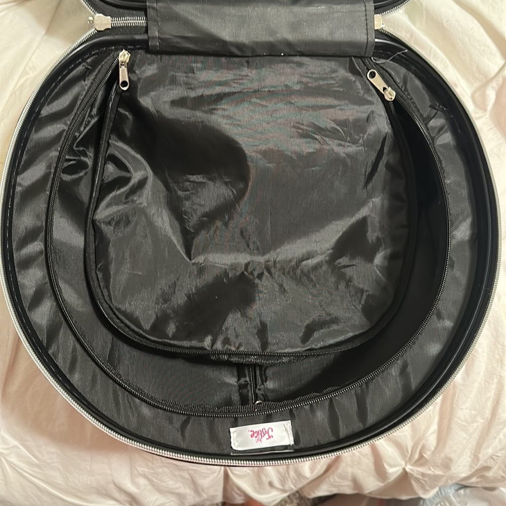 Justice roller suitcase - Picture 4 of 5